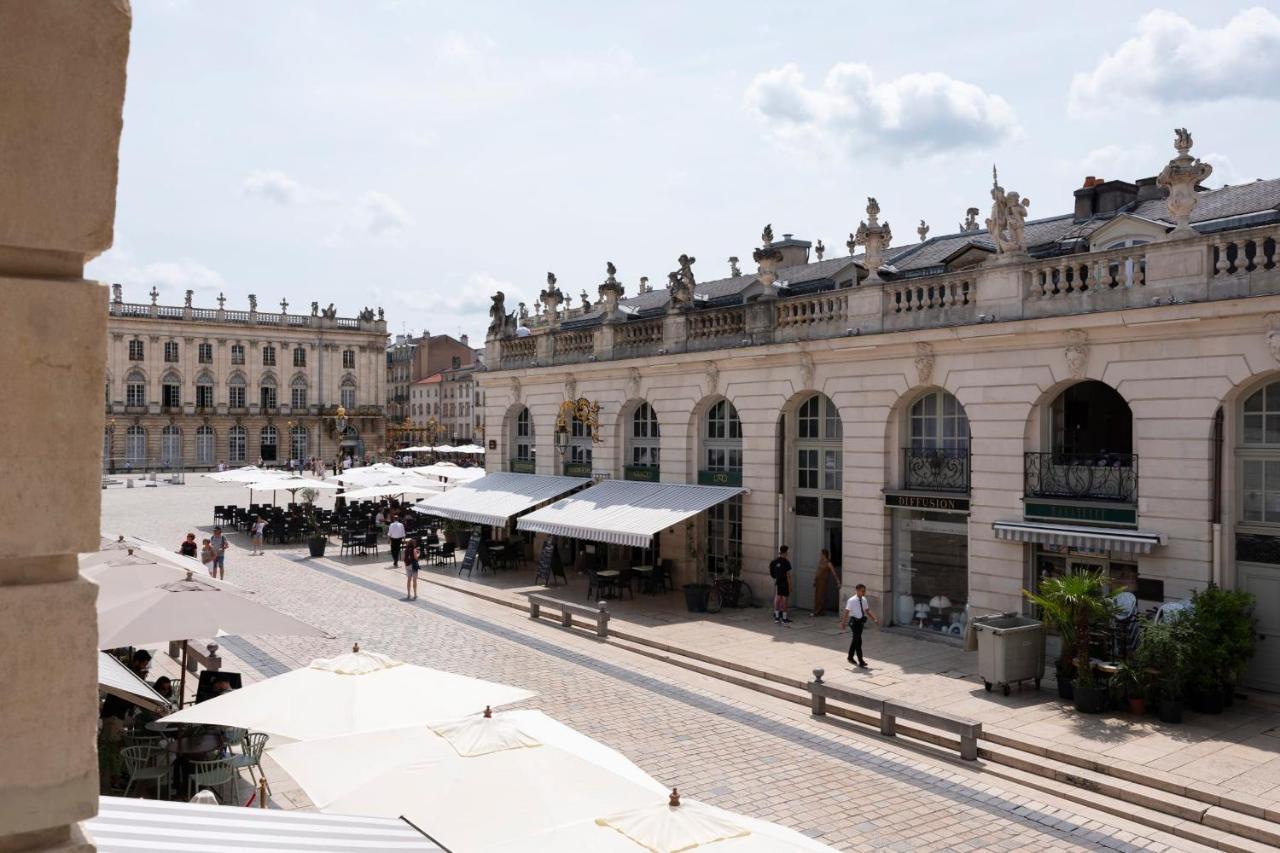 Sur La Place Stanislas Nancy Luaran gambar